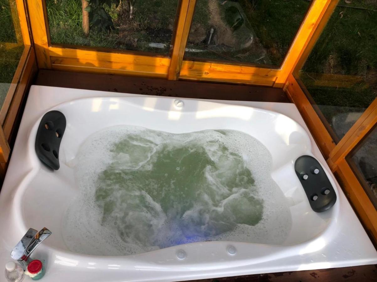 Libelula Glamping Con Jacuzzi *