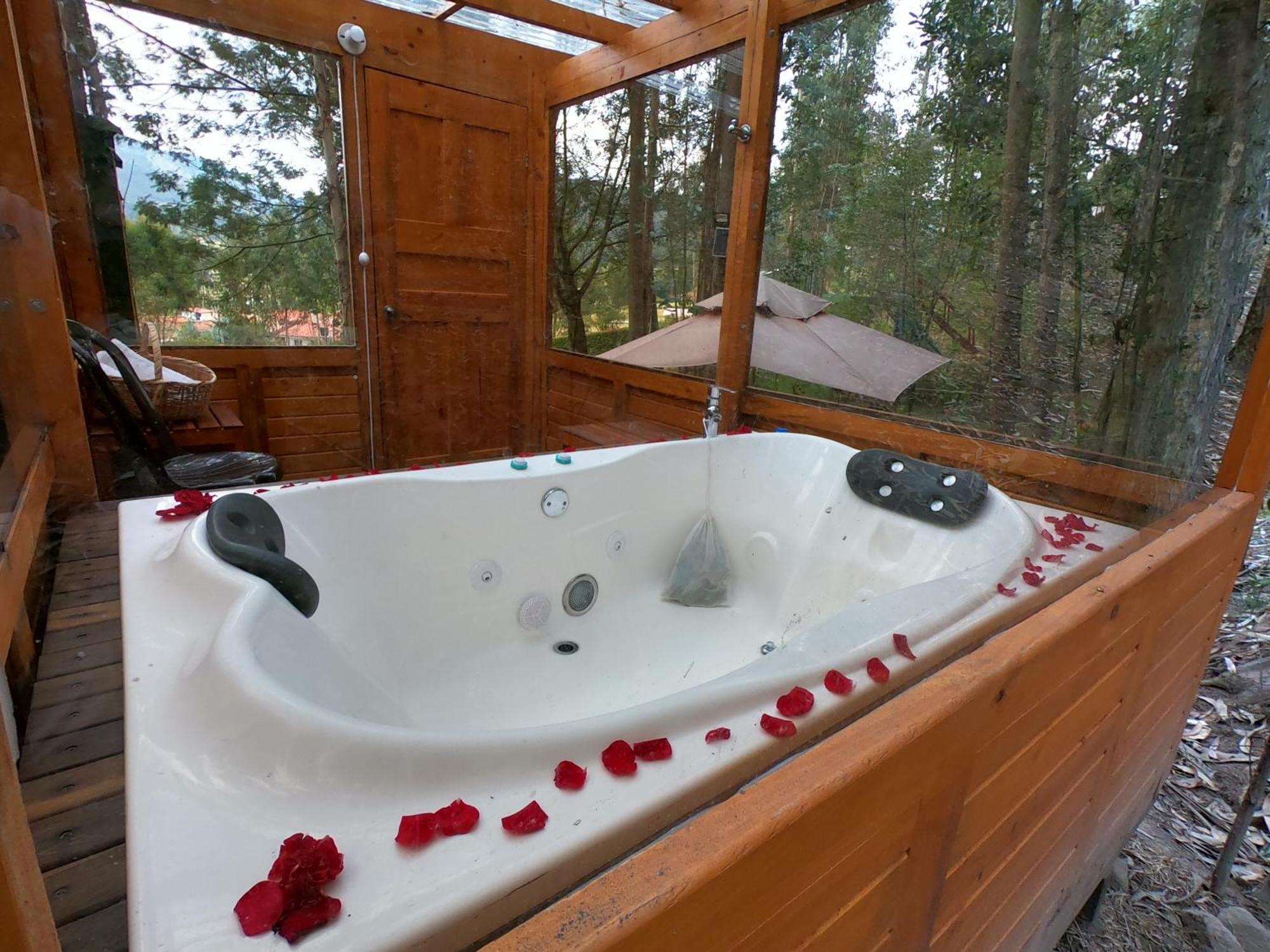 Libelula Glamping Con Jacuzzi Luxuszelt Duitama